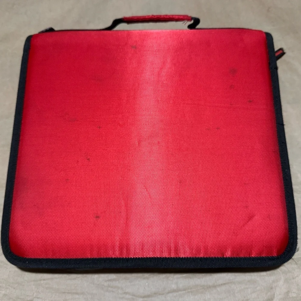 Case-It The Classic Zipper Binder 2 Inch Rings Comes with Shoulder Strap unisex